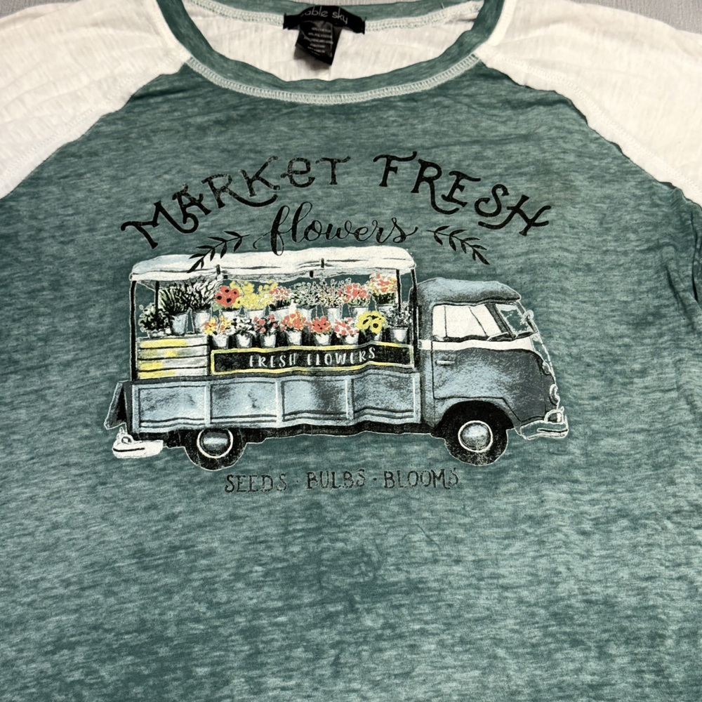 Sable Sky Market Fresh Flowers Graphic Tee Medium Green - Picture 5 of 8